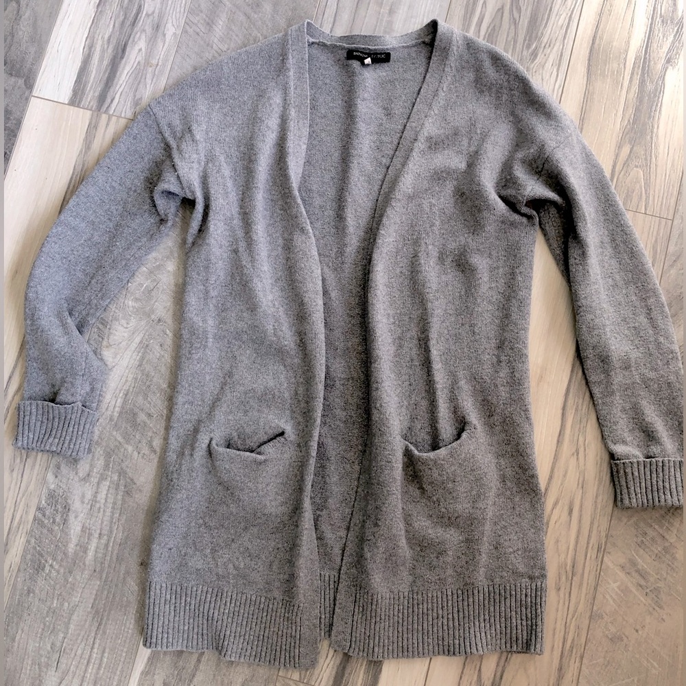 Banana Republic Grey Cardigan